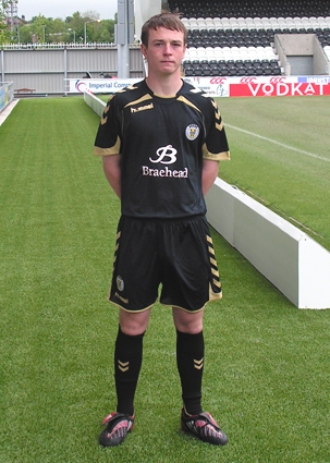 New Saint Mirren away strip 2009-10