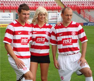 New Hamilton Academical 2009-10 Home Kit