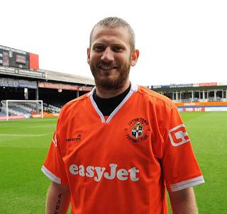 New Luton Town Home Shirt 09-10