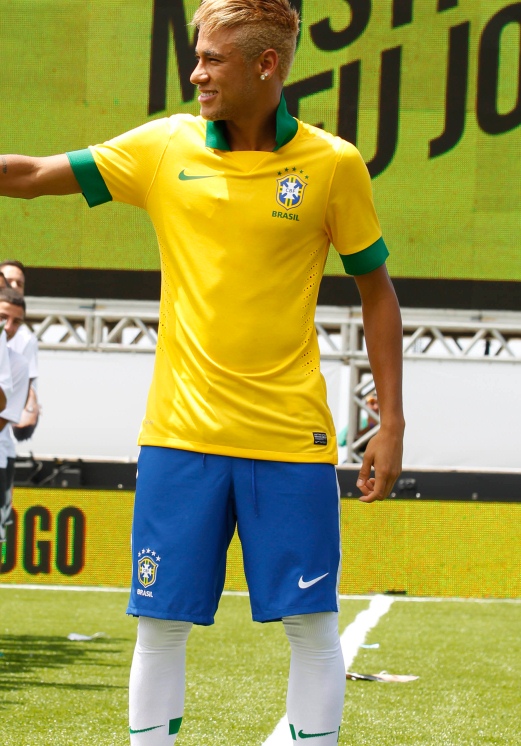 Neymar Brazil New Kit 2013