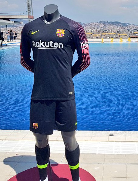 FCB New Goalkeeper Shirt 18 19